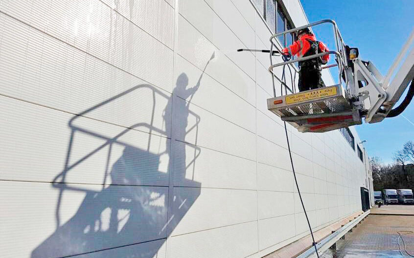 Cladding and warehouse cleaning in Oxfordshire and the South of England