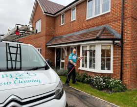 Domestic window cleaning Oxofrdshire