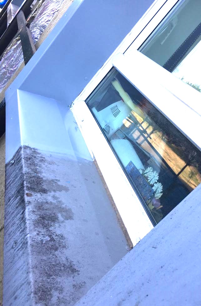 window frame cleaning