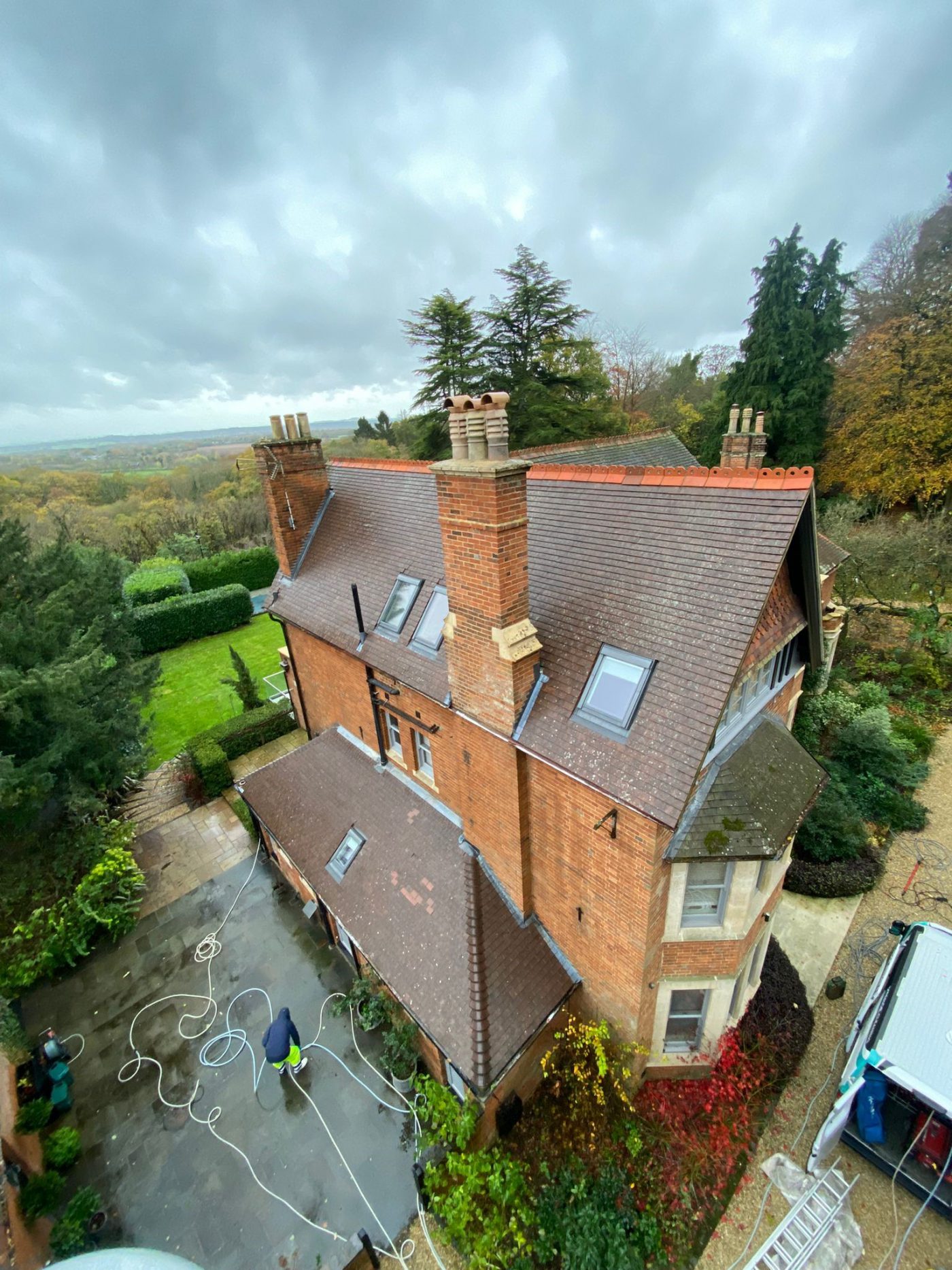 alfresco exterior cleaning in Witney