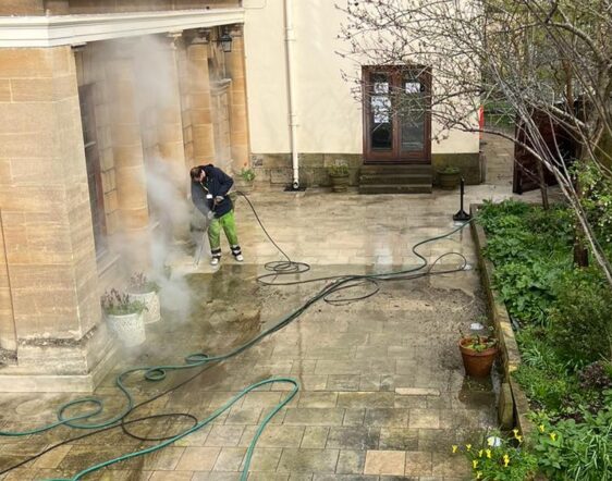 Driveway Cleaning Oxfordshire. Alfresco Exterior Cleaning - Jet Washing, Pressure Washing and SoftWashing Driveways in Oxfordshire