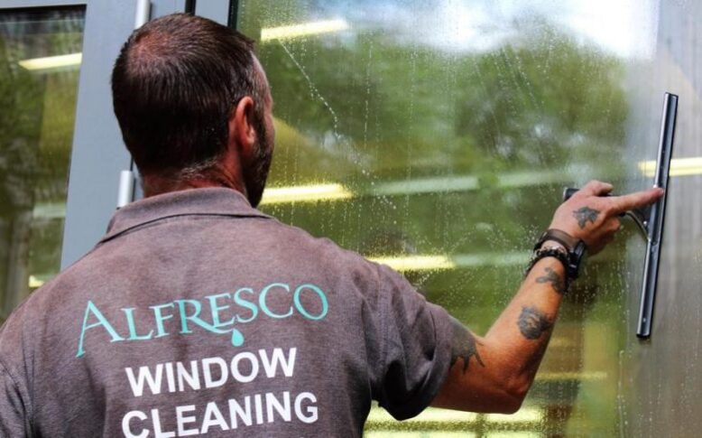window cleaning Alfresco window cleaning Oxfordshire