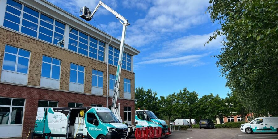 commercial building cleaning bristol stoke gifford parkway 1300