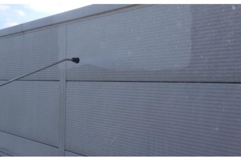 Cladding cleaning Swindon. Why is it important to keep your cladding clean using a professional exterior cleaning company