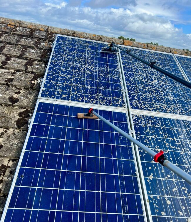 Solar panel cleaning Abingdon