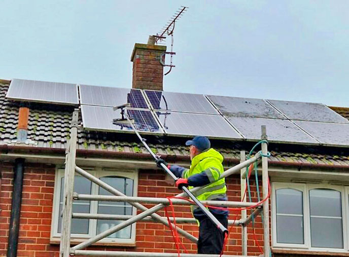 Solar Panel Cleaning in Oxfordshire using a Scaffold Tower Solar Panel Cleaning in Oxfordshire using a Scaffold Tower