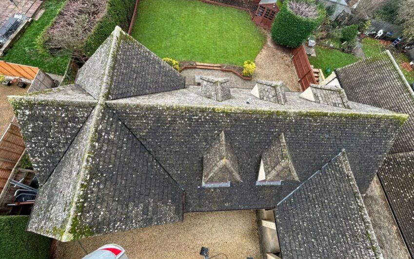 Residential Exterior Home Cleaning Services: Roof Cleaning Oxfordshire